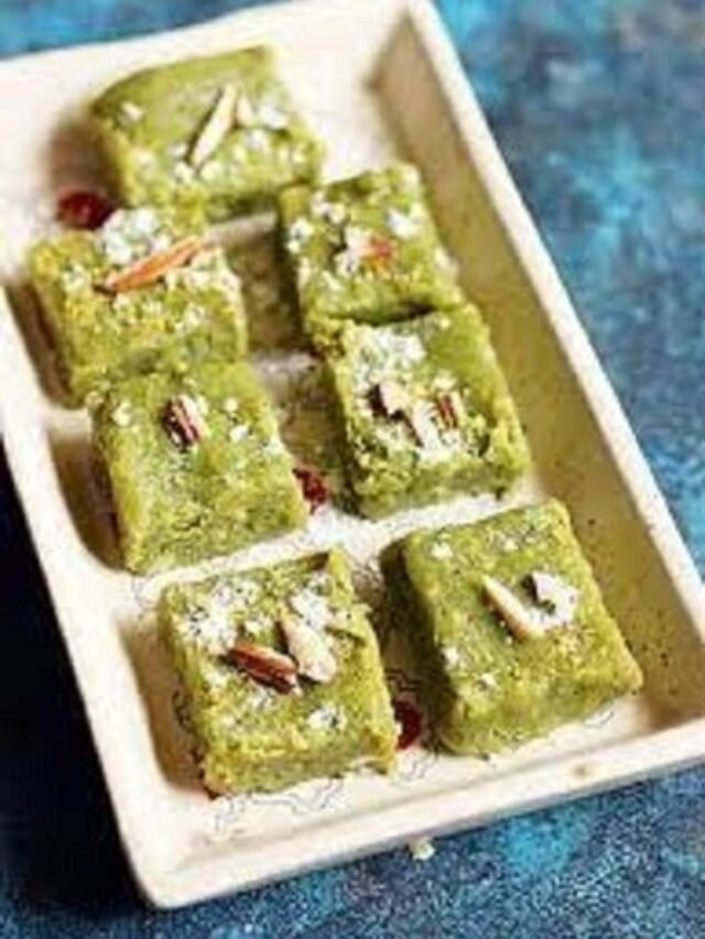 Lauki Ki Barfi Recipe in hindi